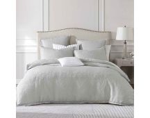 Private Collection Valentina Cloud Jacquard Quilt Cover Set King